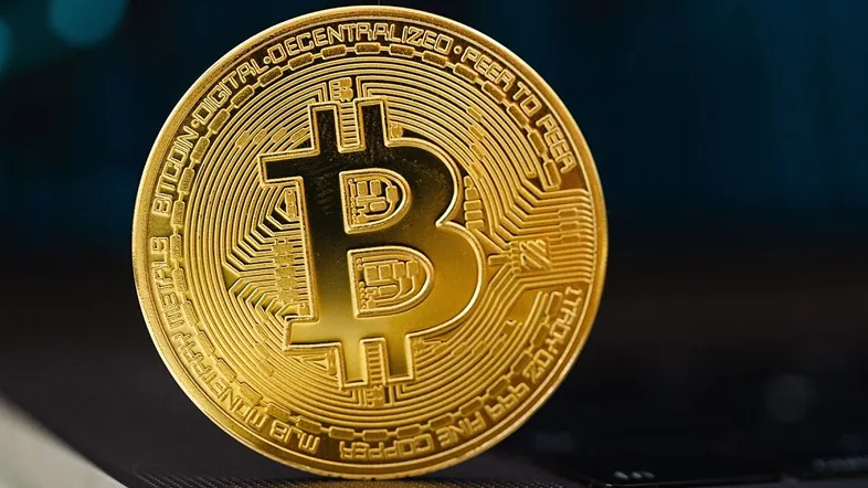 BTC Armani Nova - BTC Armani Nova
